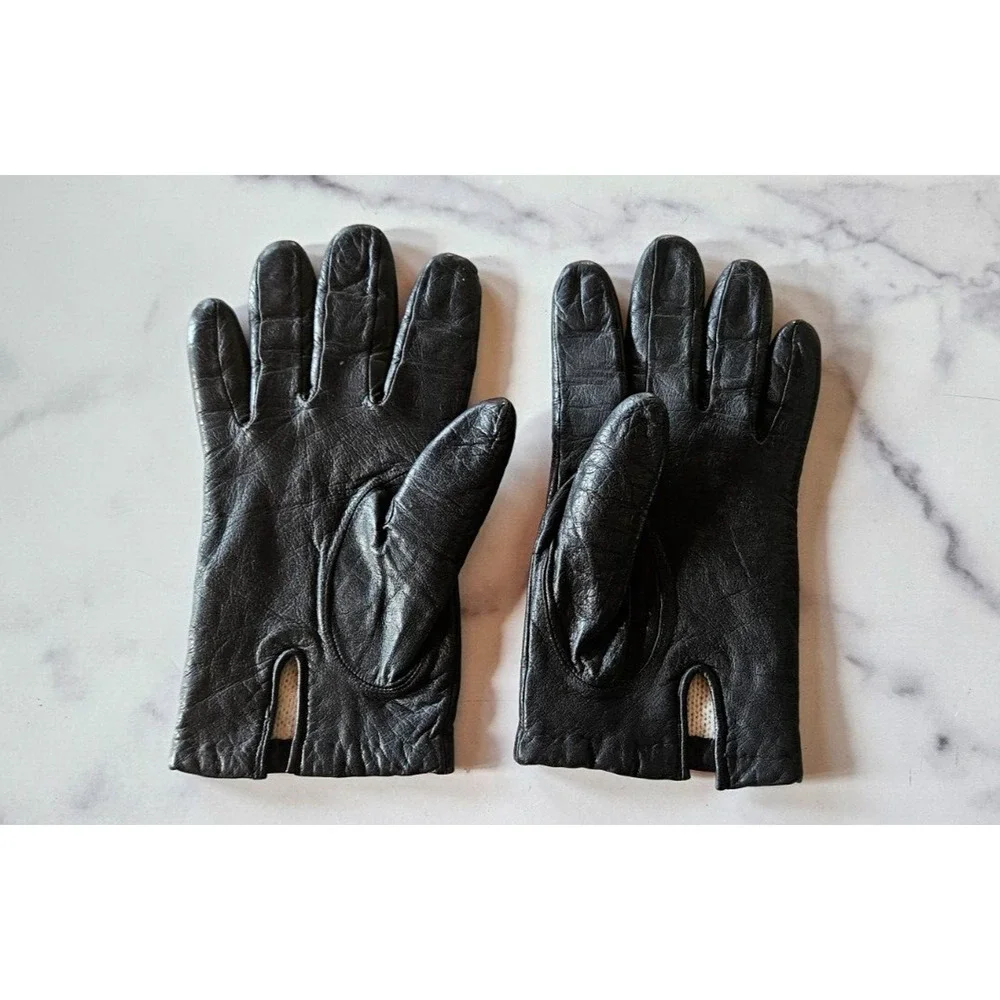 Vintage Womens Hand‎ Gloves Size 7 Black Soft Leather Full Finger Lined 1960s